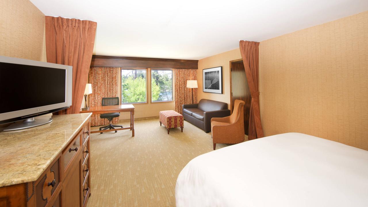 Lake Arrowhead Resort & Spa Exterior photo